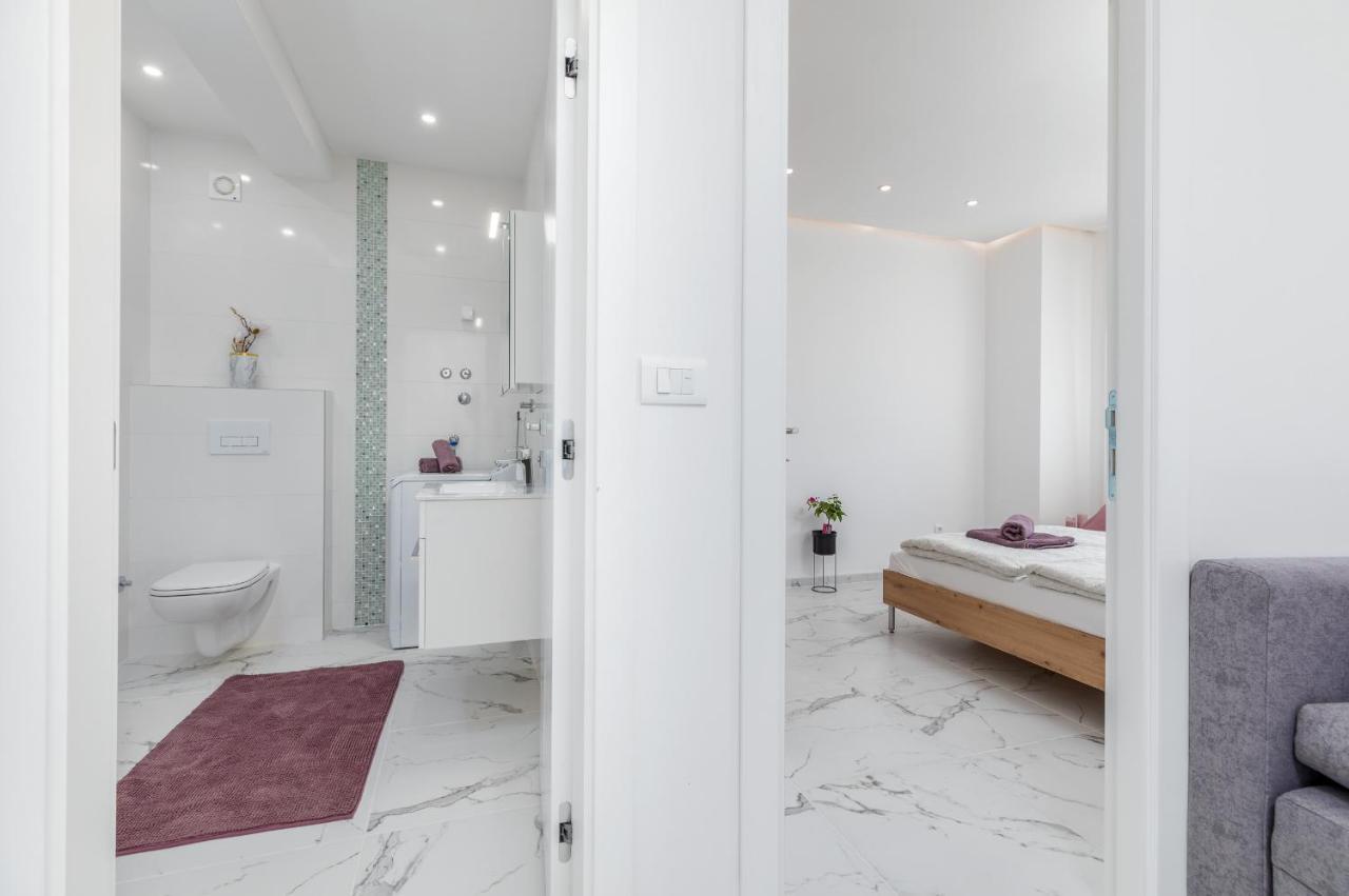 Apartman Knezevic A Fažana Exterior foto
