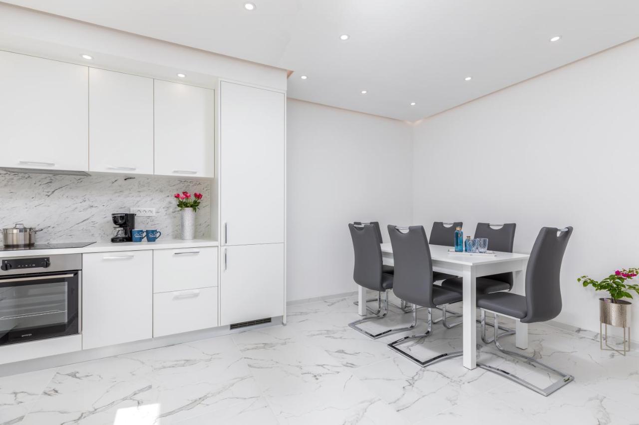 Apartman Knezevic A Fažana Exterior foto